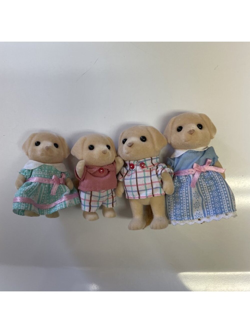 Calico Critters Yellow Labrador Dogs Family Mom Dad Brother Sister Dog Lot